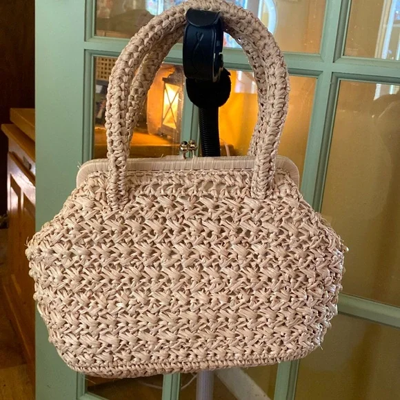 Vintage Straw Handbag - Picture 4 of 8